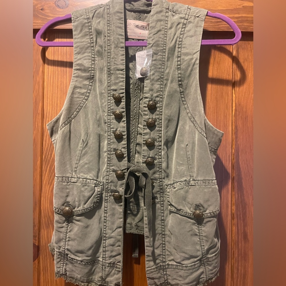 Free People NWT OLIVE small Vest